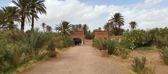 LA KASBAH DES SABLES IAICH