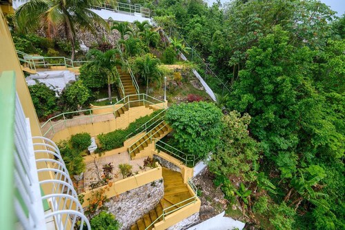 Look Out Point at Promontory Ridge