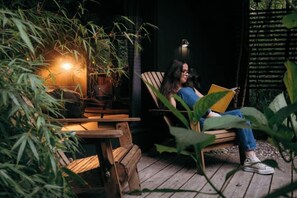 Comfort Double Room, Patio | Bed sheets - Les Écolodges de la Baie de Somme (Saint-Quentin-en-Tourmont)