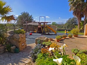 Außen-Kinderspielplatz
