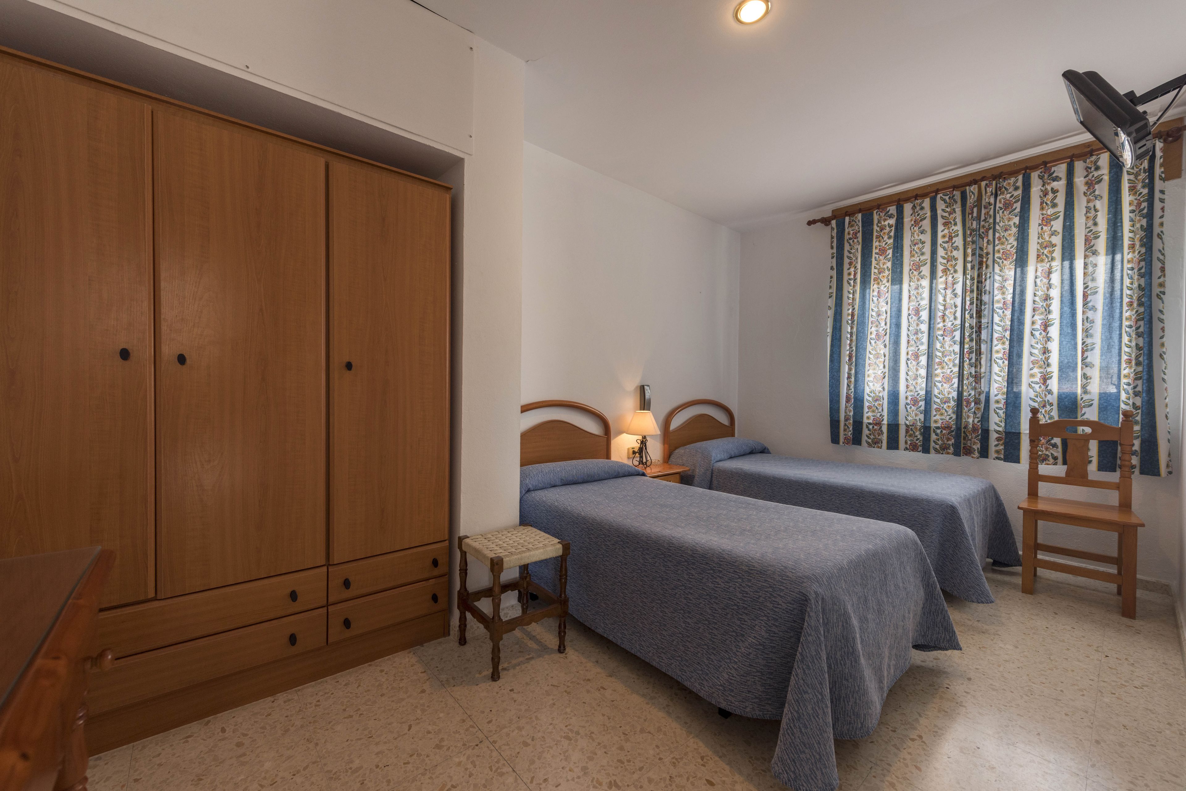 standard double or twin room | in-room safe, desk, blackout curtains, free cots/infant beds