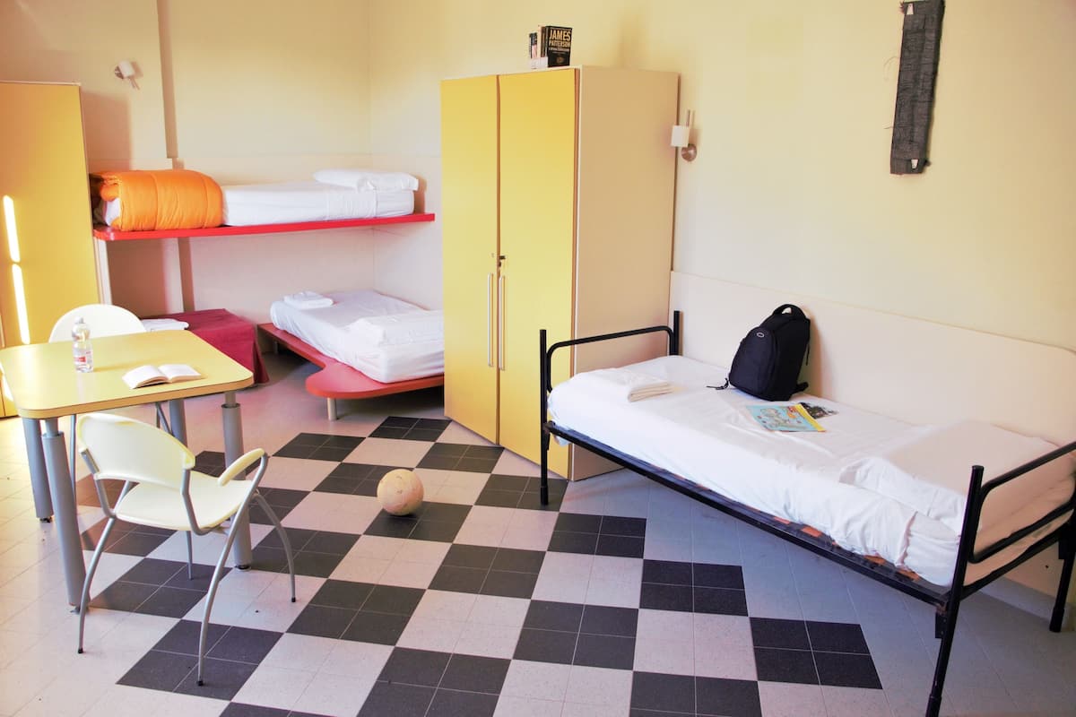 Economy Quadruple Room, Shared Bathroom (Epidote) | Desk, free cribs/infant beds, rollaway beds, bed sheets