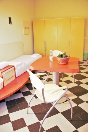 Economy-Vierbettzimmer, Gemeinschaftsbad (Siderite)