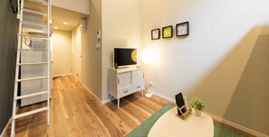 Standard Room | Individually decorated, individually furnished, free WiFi, bed sheets