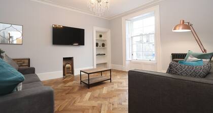 Dollar Apartments at 41