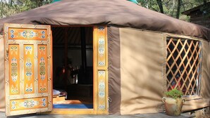 Tält (Ouliassoutaï)