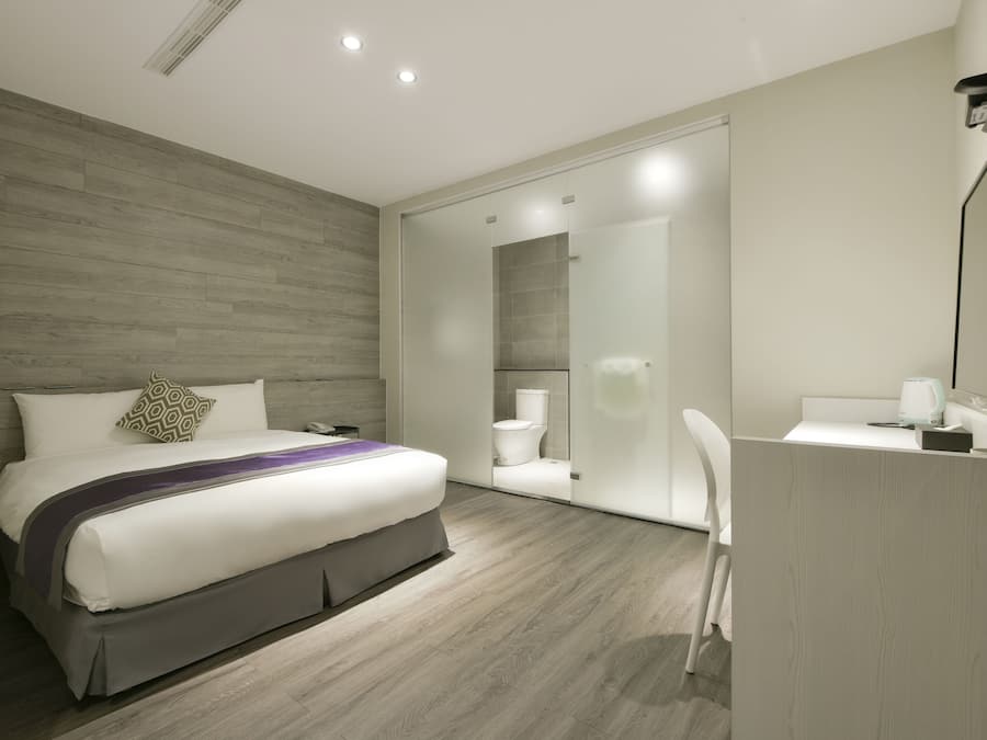 Standard Double Room, 1 Double Bed | Desk, blackout drapes, free WiFi, bed sheets