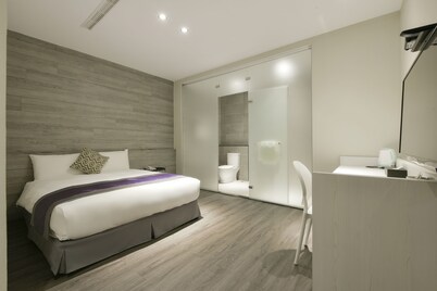 Hotel HSR Hesper - Taichung
