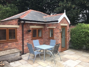 The Old Vicarage Lodge