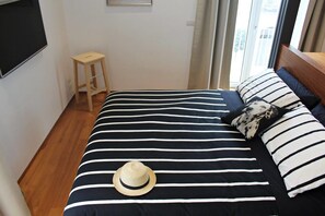 Blackout drapes, free WiFi, bed sheets, wheelchair access - B&B Fabricanovantacinque (Trani)