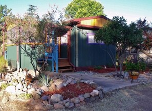 House | Property grounds - Fiesta Moon 1 Bedroom Bungalow Holiday Home (Bisbee)