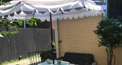 Farmhouse Escape 1 Bedroom Apartment
