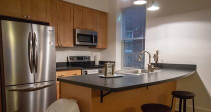 Farmhouse Escape 1 Bedroom Apartment