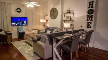 公寓 | 房內用餐區