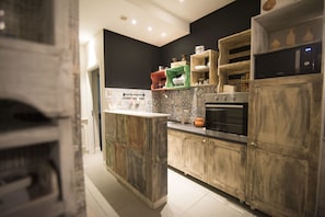 Shared kitchen facilities