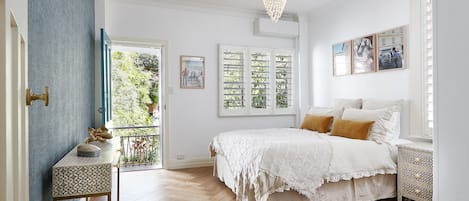 2 chambres, bureau, fer et planche à repasser, Wi-Fi gratuit