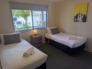 3 Schlafzimmer, Bügeleisen/Bügelbrett, WLAN, Bettwäsche