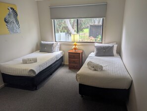 3 Schlafzimmer, Bügeleisen/Bügelbrett, WLAN, Bettwäsche