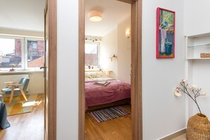 2 bedrooms, Internet, bed sheets
