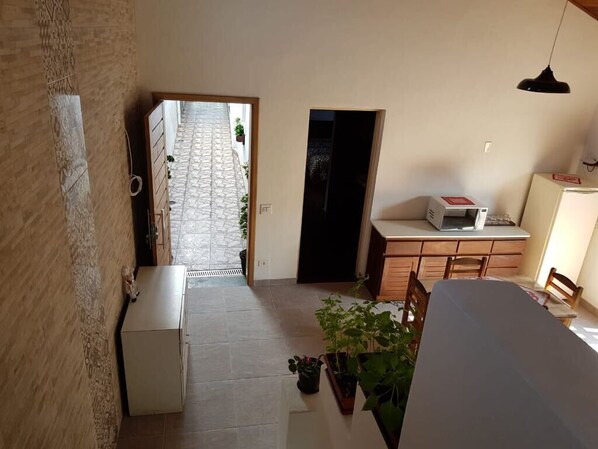 Interior - House located in the historic center of Cananeia. (Cananeia)