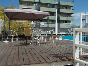 2 piscinas al aire libre, sillones reclinables de piscina