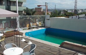 2 outdoor pools, sun loungers