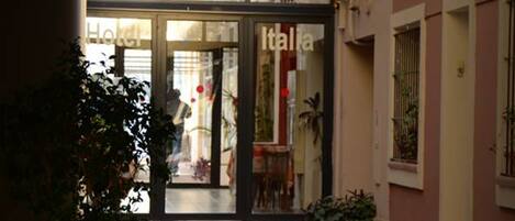 Entrée de l’hébergement