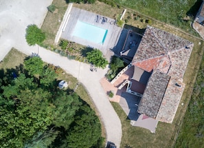 Exterior - CHARMING AIR-CONDITIONED STONE RESIDENCE WITH HEATED SWIMMING POOL (Vallon-Pont-D'arc)