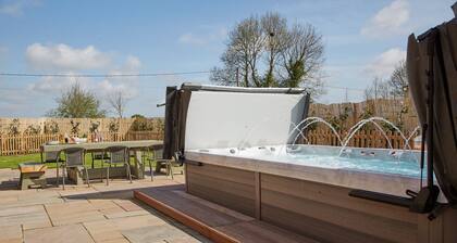 Field Maple Barn, Ashlin Farm Barns