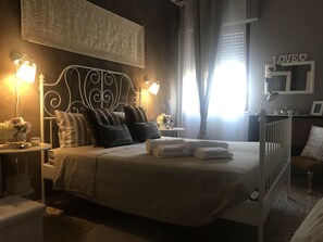 1 Schlafzimmer, Bügeleisen/Bügelbrett, Bettwäsche