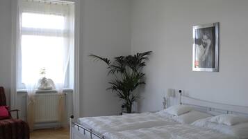 1 Schlafzimmer, Bügeleisen/Bügelbrett, kostenloses WLAN, Bettwäsche