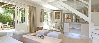 Spacious cottage with beautiful pool and garden area