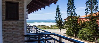 Paraiso Tropical Apartamentos e Camping