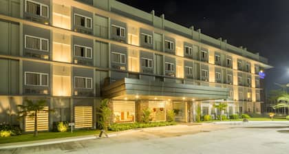 Microtel Inn & Suites by Wyndham San Fernando