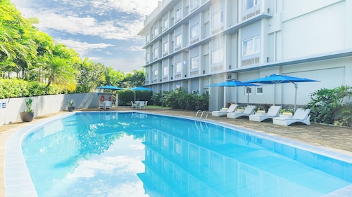 Microtel Inn & Suites by Wyndham San Fernando