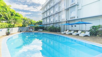 Microtel Inn & Suites by Wyndham San Fernando