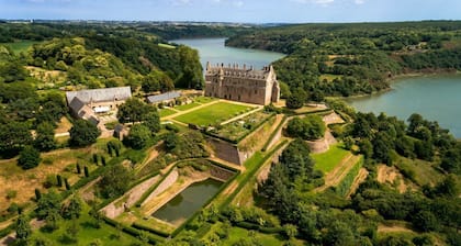 Charmantes Haus mit Garten auf 100 m vom Meer, 4 Personen. Benetzung.