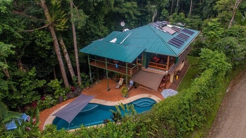 Casa Uvita: Rainforest & Ocean View Eco-Home