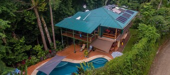 Casa Uvita: Rainforest & Ocean Views, Eco-Home
