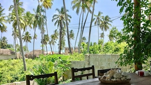 Outdoor dining - D&J Villa (Kiwengwa)