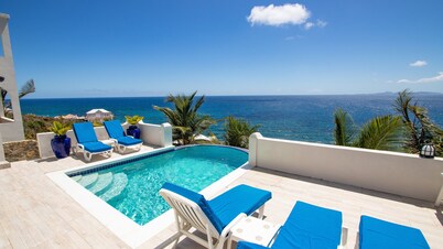 Gorgeous ocean views! Spend your days in pure bliss at a perfect paradise! 