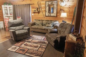 Smart-TV, Kamin, DVD-Player, Videothek