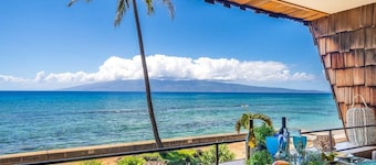 Updated OceanFront Whale Watching - Kulakane 211