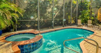 Erinomainen sijainti, upea koti, paljon lisäominaisuuksia, golfkärry ja polkupyöriä.