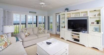 Nouvelle inscription ~ Direct Oceanfront Condo ~ Ătapes de la plage et des restaurants!