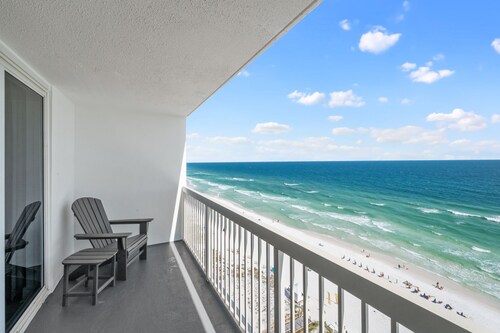 AM STRAND - Komplett renoviert!