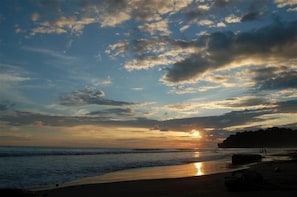 Camastros y toallas de playa 
