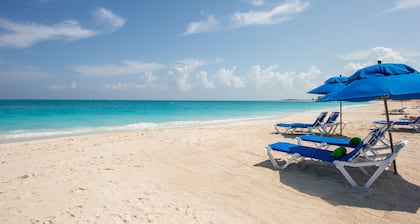 Villas of Elephant Walk, TCI