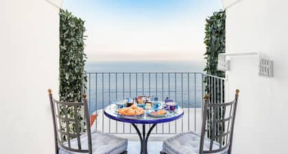 La Divina Amalfi Coast