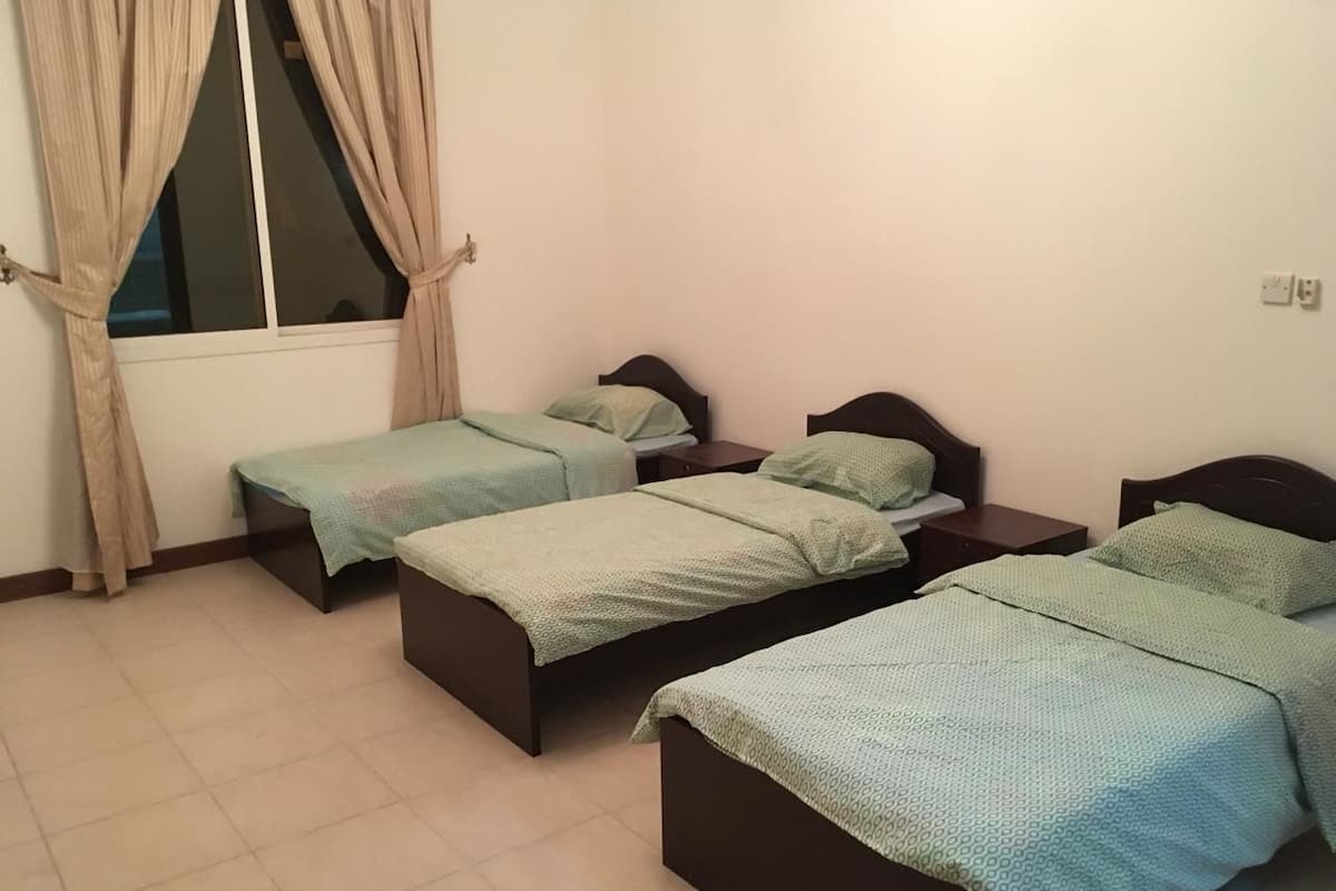 Dormitório compartilhado conforto, várias camas, para não fumantes | Ar-condicionado